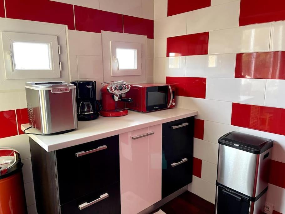 Les Cigales Apartment Le Pradet Bagian luar foto