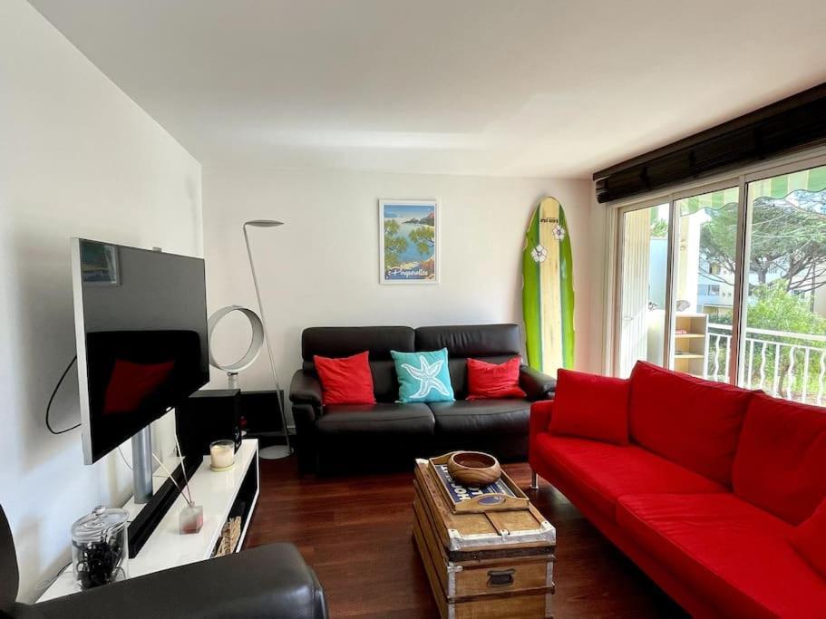 Les Cigales Apartment Le Pradet Bagian luar foto