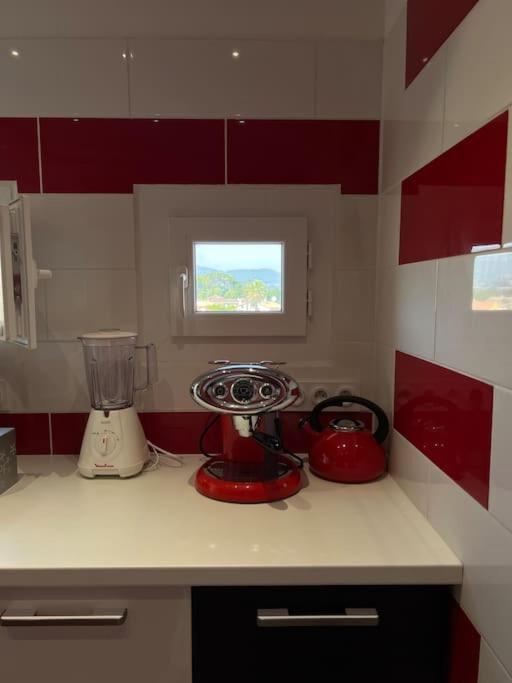 Les Cigales Apartment Le Pradet Bagian luar foto